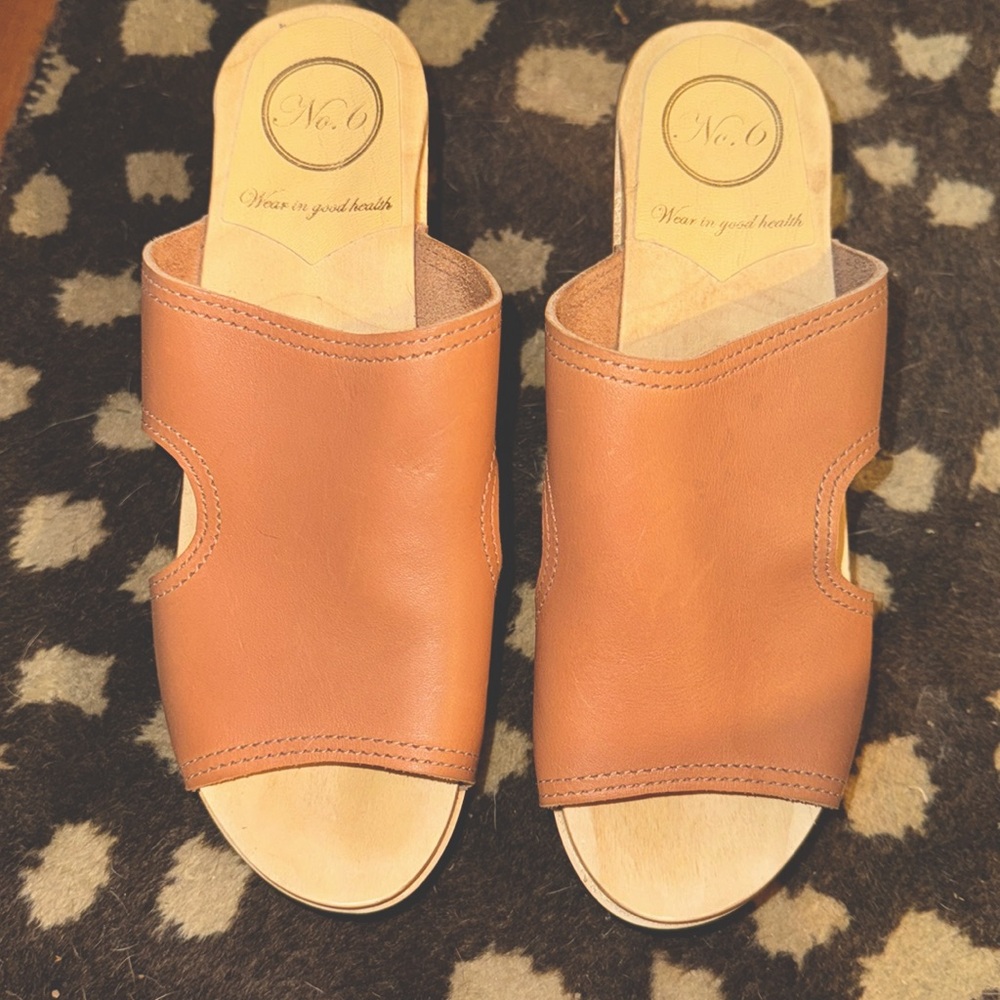 No 6 mules clogs size 39 camel color